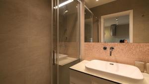 Comfy Apartment Old Town - by Hosty