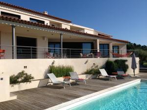 Villas Mas Jean Bart : photos des chambres