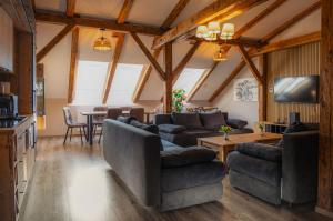 Apatmán Fellini House