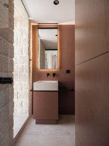 Villas Phos and Kallos