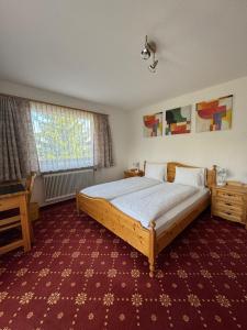 Double Room with Balcony room in B&B Hotel Alpina