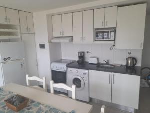 Departamento vista al mar, con cochera cubierta y pileta