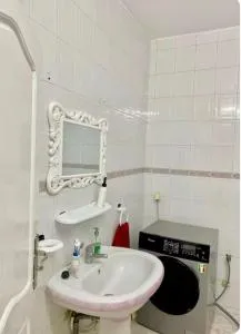 Home Syrine - Menzel Jemil