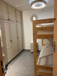 Appartement T2, 4 personnes, climatisé, avec piscine, Village de la Mer