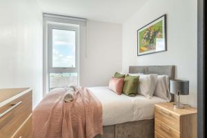 Mitre Van Gogh by Artsy