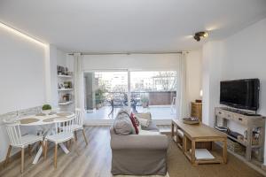 Apartamento con gran terraza en Girona