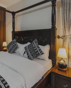 Skyhut Boutique House Rooftop with LED-LIT DOME & Private Pool - Nairobi