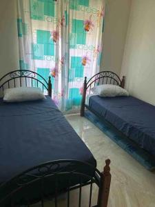 Beautiful apartment with pool & beach nearby