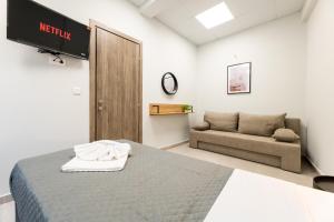 Zeus 2bd 2 minutes walk from Larissas station