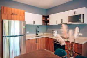 Jungle View 1 Br. Apt. with Great Infinity Pool