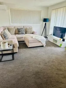 Blackmans Bay Villa - Sandfly