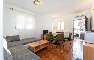 Amazing Apartment In Gornji Karin 