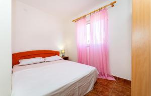 Amazing Apartment In Gornji Karin