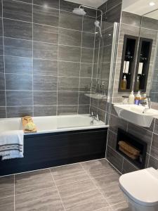 Cozy, Stylish SHARED Flat - Bexleyheath London