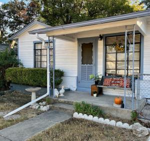 Cozy Vintage Casita - Ubytování bez kategorie ve městě San Antonio