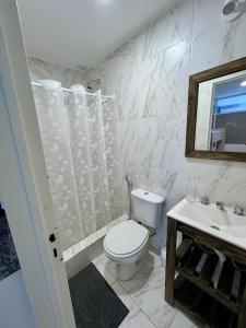 CONGRESO BOUTIQUE con balcon y baño privado externo