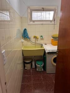 Casa con jardín metros del mar en Mar del Plata