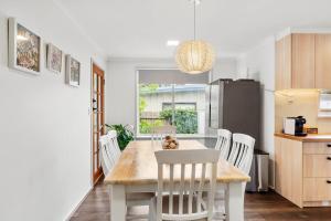 The Green Garden Gate - Phillip Island