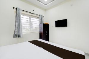 Super Hotel O RV Homes