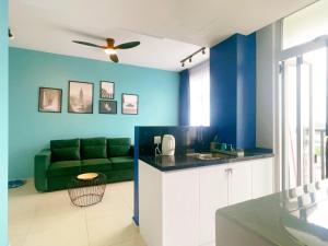 GYDEN STAYCATION #Midas SeriAlam near InternationalSchool & RegencyHospital