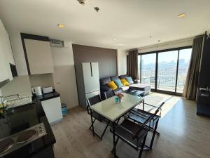 The Base - Spacious 70sqm, 2 Bedroom, 2 bathroom, Penthouse Condo - Pattaya City Centre - 592 - 3hvězdičkové hotely ve městě Pattaya Central