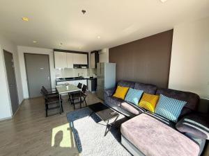 The Base - Spacious 70sqm, 2 Bedroom, 2 bathroom, Penthouse Condo - Pattaya City Centre - 592