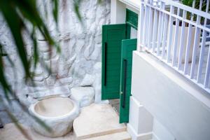 great 3-bedroom Villa Near Canggus Top Attractions