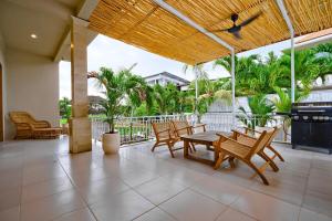 great 3-bedroom Villa Near Canggus Top Attractions
