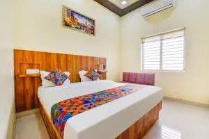 FabHotel Shri RK Residency - Nr Pram Mandir Shree Banke Bihari Temple - Vrindāvan