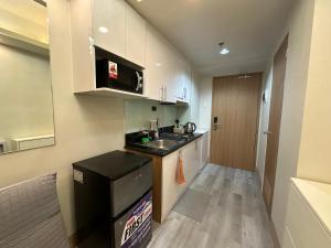 Modern and Cozy Suite at Shore Residences