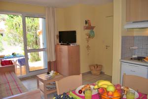Villages vacances Lagrange Grand Bleu Vacances – Residence Le Village des Aloes : photos des chambres