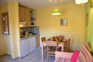 Lagrange Grand Bleu Vacances – Résidence Le Village des Aloès