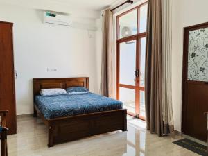 Shine Ray VILLA