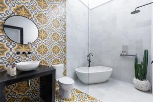 A Modern Moroccan Elegance, Private 3-Bedroom Canggu Villa