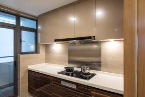 A Cozy 2BR R&F SeineRegion near CIQ R&F Mall