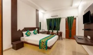 Treebo Royal Plaza, 700 Mts From Promenade Beach - Pūrnānkuppam