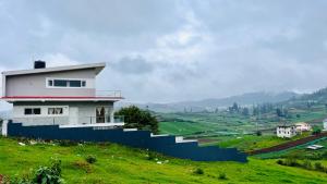 Away From Home - 3 - Rooms In Ooty, Home Stay Ooty