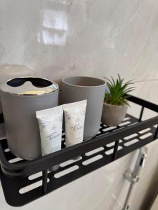 Modern Apartment with Hotel Services in a prime location