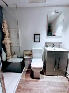 Victoriana Duplex Apartment