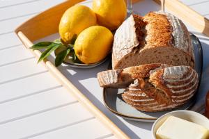 Oasis de Capistrano, Calle Las Palmas 24 B