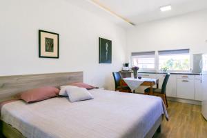 Elvira - Apartment Ulika - MPolo