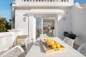 Oasis de Capistrano, Calle Las Palmas 24 B