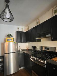 Ironbound 4 bdrm Industrial Suite! FREE parking