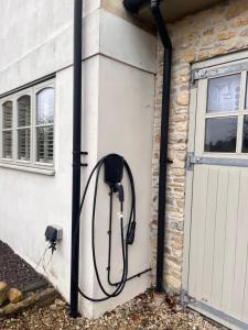 Elmcroft, Large House with Shepherds Hut