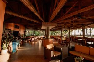 Polaris Beach and Dive Resort Inc