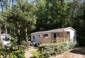 Campings Domaine Residentiel de Plein Air Les Dunes : photos des chambres