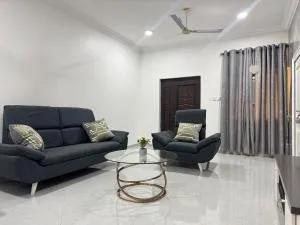 Ann luxurious Apartments 4 - Ofankor