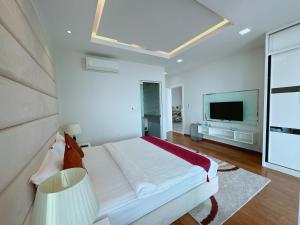 Infinity 28 Hotel and Residence