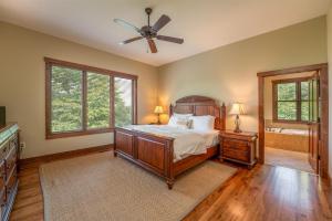 Oak Cottage in Sutton Knob