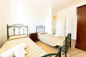 Moon Flat - SAN FOCA